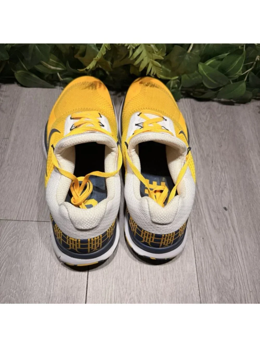 NIKE Free Men’s Michigan Wolverine’s Running Shoes 12.5 Blue Gold AA0881-700